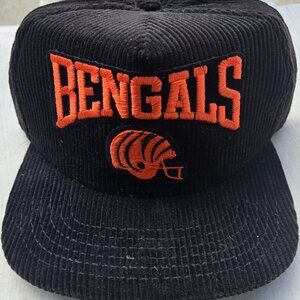 Vintage new era snap back corderoy Cincinnati Bangals hat